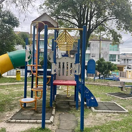 Homestay Raudhah, Taman Gombak Ria Batu Caves Exterior photo