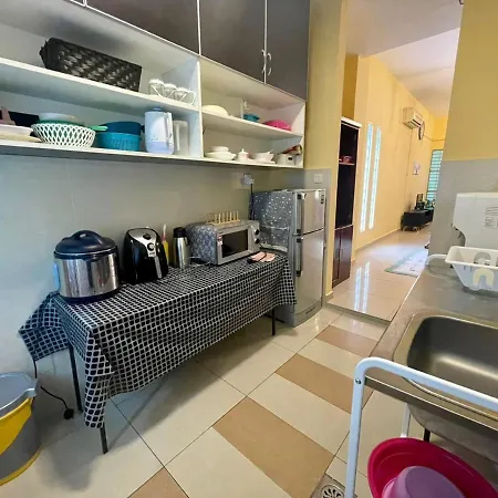Homestay Raudhah, Taman Gombak Ria Batu Caves Exterior photo